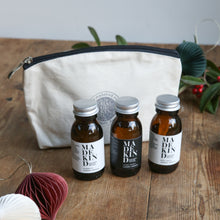 Load image into Gallery viewer, Mini Set of Toiletries in Gift Bag
